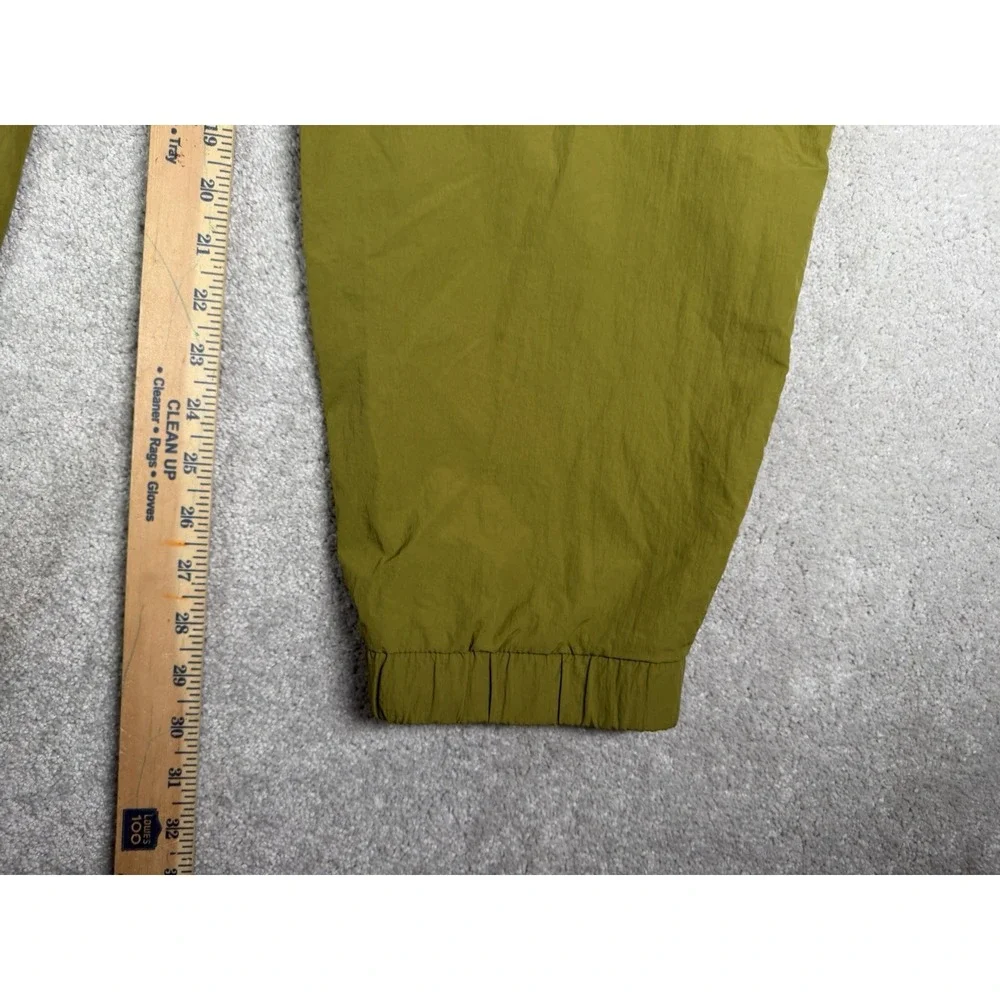 Nike Tech Standard Fit Taper Length UV Repel Athletic Pants Mens XL Green